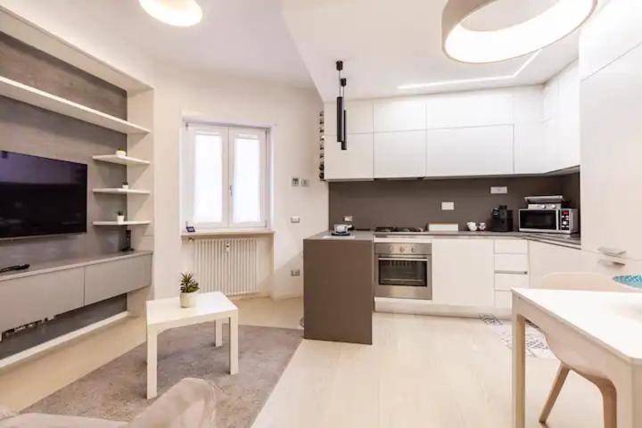 Vatican Flat 로마 외부 사진